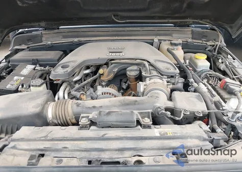 2018 Jeep Wrangler Unlimited Moab 4X4 z USA, uszkodzony, nr VIN 1C4HJXEG2JW310888